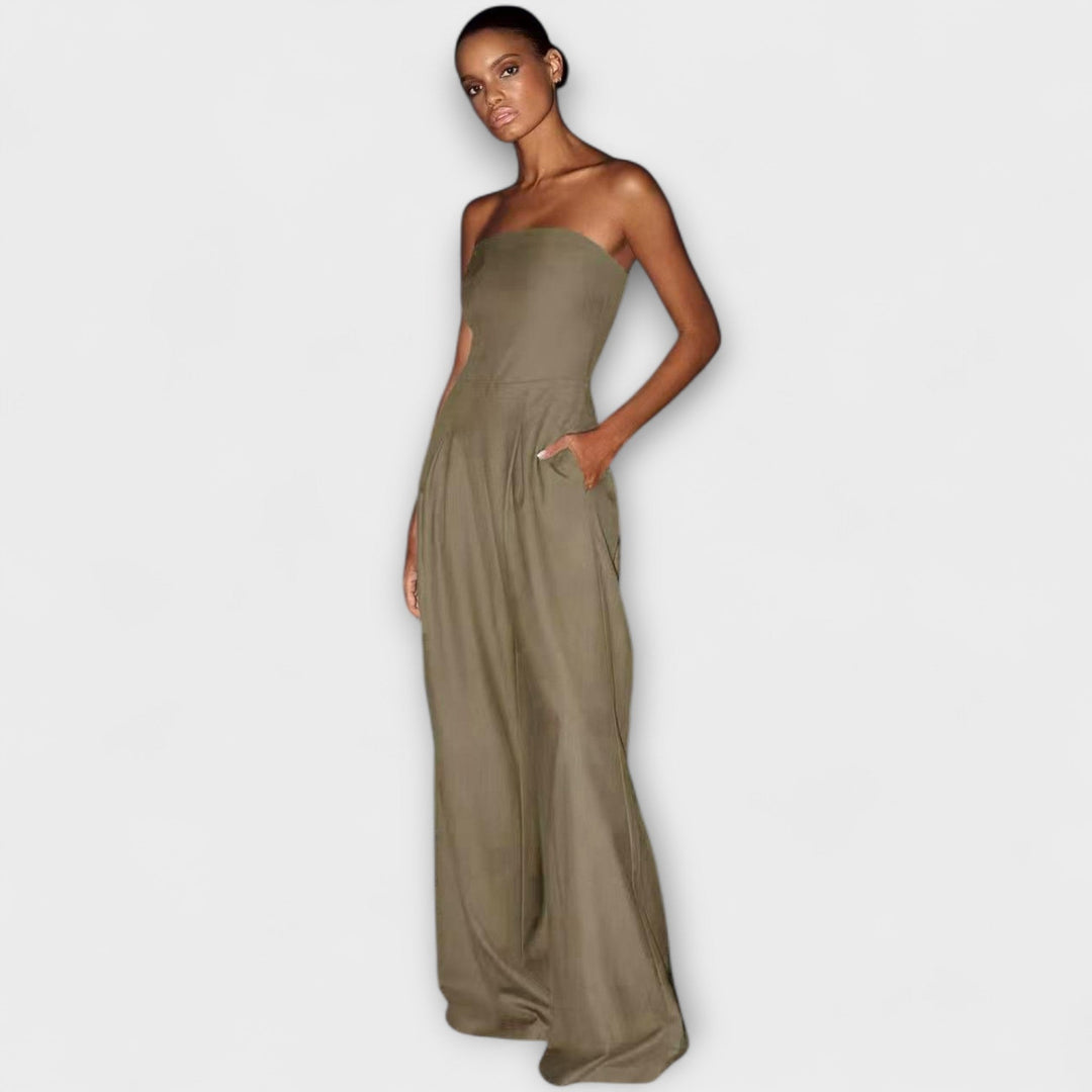 KIORA  | Elegant strapless jumpsuit