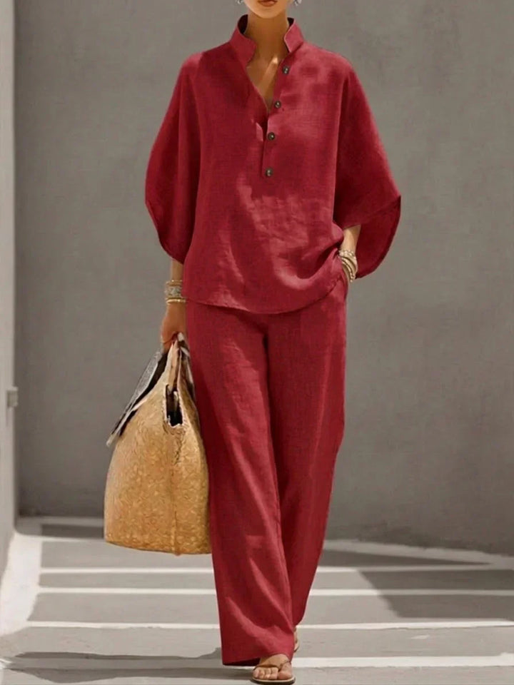 MARIBEL | Linen outfit with batwing sleeves and wide-leg trousers